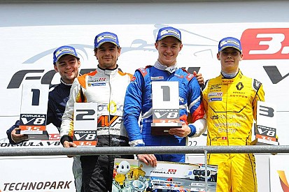 Le tableau d'honneur de la Formule V8 3.5 2016