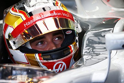Леклер сядет за руль Haas в пятницу