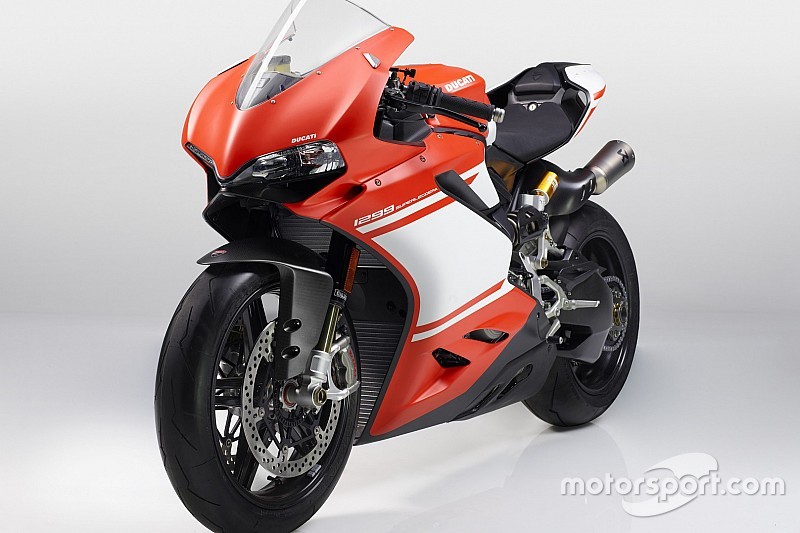 Une 1299 Superleggera démentielle présentée par Ducati