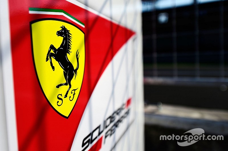 Ferrari проэкзаменовала пятерых гонщиков