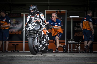 KTM siap beraksi di MotoGP Valencia