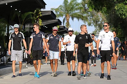 Kvyat - Le briefing des pilotes est un "grand jardin d'enfants"