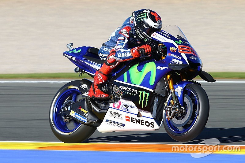 MotoGP Valencia: Lorenzo pertajam catatan waktu di FP2