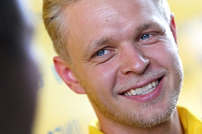 Haas konfirmasi rekrut Magnussen untuk musim F1 2017
