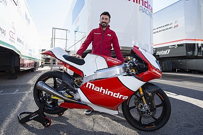 Max Biaggi s'associe à Mahindra et devient team manager