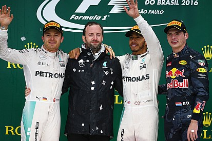 Jos Verstappen - "Jamais rien vu de tel" que le pilotage de son fils