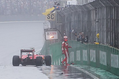 Räikkönen - Plus d'aquaplaning qu'avant avec ces pneus pluie