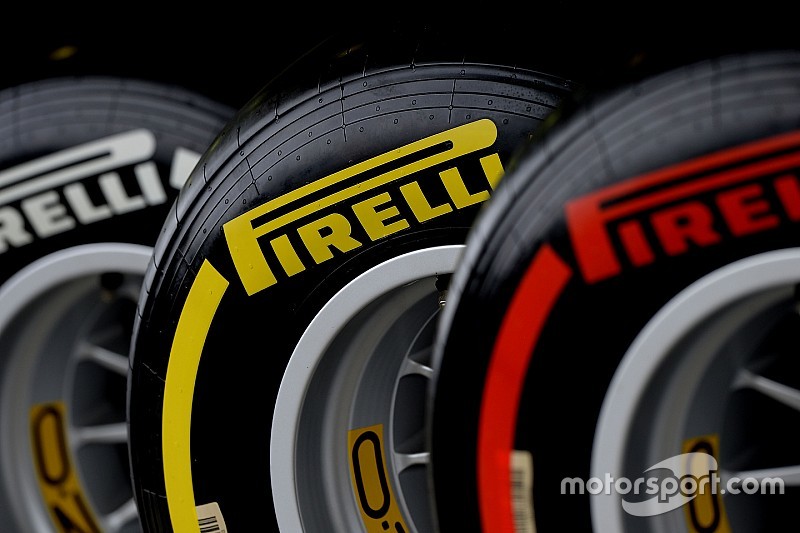 【F1アブダビGP】タイヤ面では完全平等。ロズベルグとハミルトン、同戦略でアブダビ決戦へ