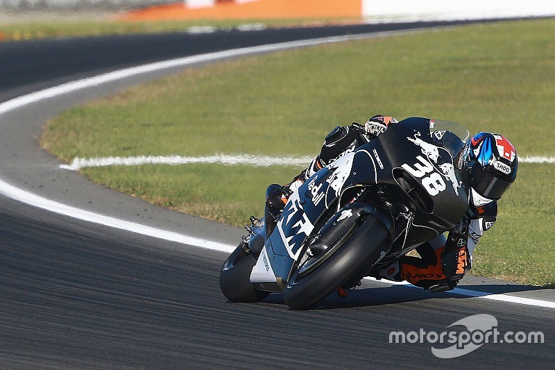 Performa KTM membuat Smith puas