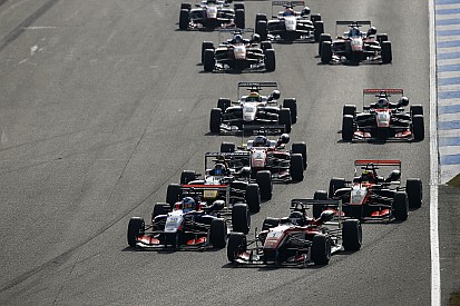 Macao GP: Rosenqvist inicia como el más veloz