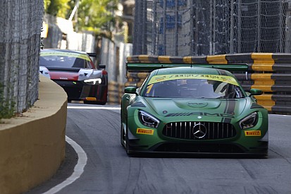 GT in Macau: Mercedes-Bestzeit und Porsche-Crash im 2. Training