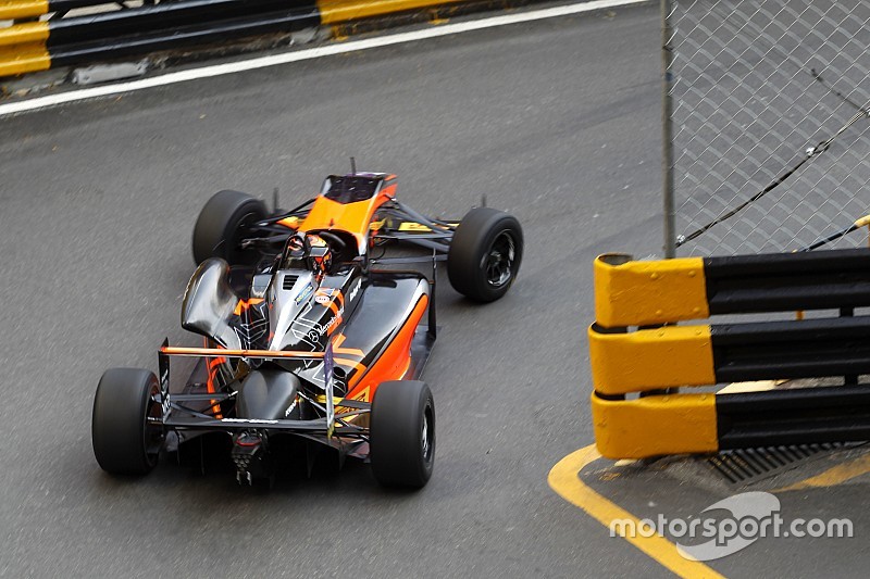 【F3マカオ】フリー走行2回目:アイロットがトップタイム、山下が3番手と好調
