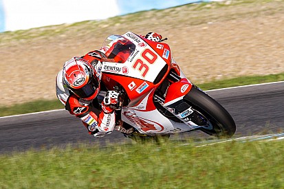 Nakagami mendominasi tes Moto2 di Jerez