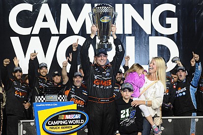 Byron vence em Homestead; Sauter é campeão da Truck Series