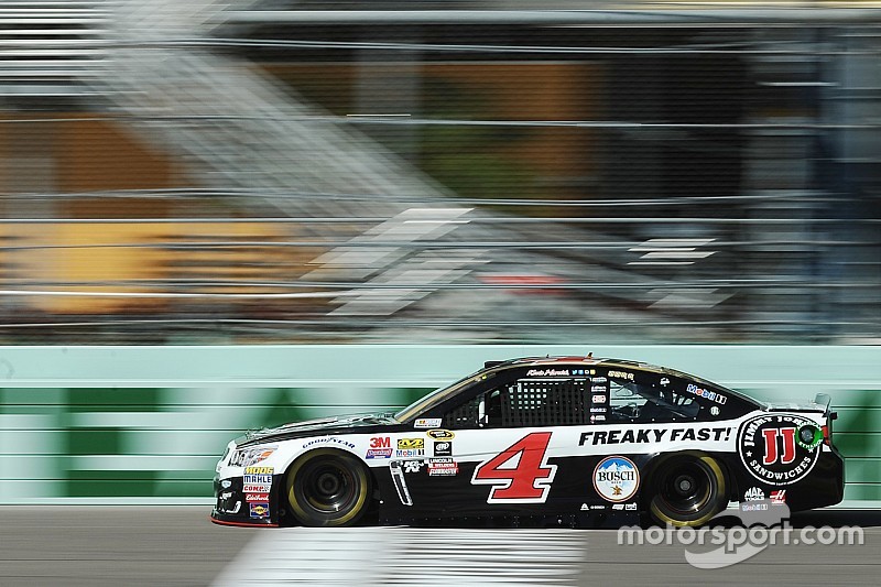 Kevin Harvick centra la pole nell'appuntamento conclusivo di Homestead