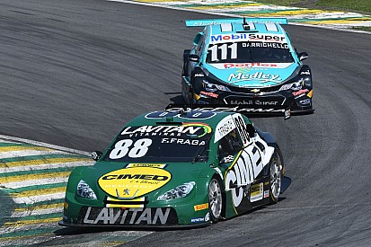 Fraga and Barrichello follow the championship order and start 1-2 in Minas Gerais