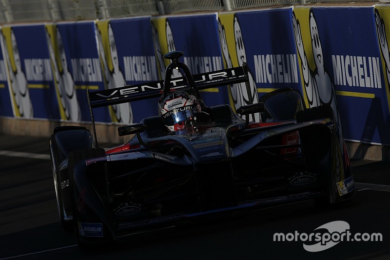 Stéphane Sarrazin è rimasto al... buio nello stint finale!