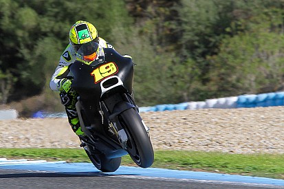Essais Jerez - Les MotoGP soufflées par la Superbike de Rea !
