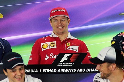 Raikkonen le dice a Hamilton que no ceda ante la presión