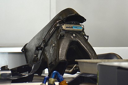 Teknik Güncelleme: Toro Rosso hava girişi boruları