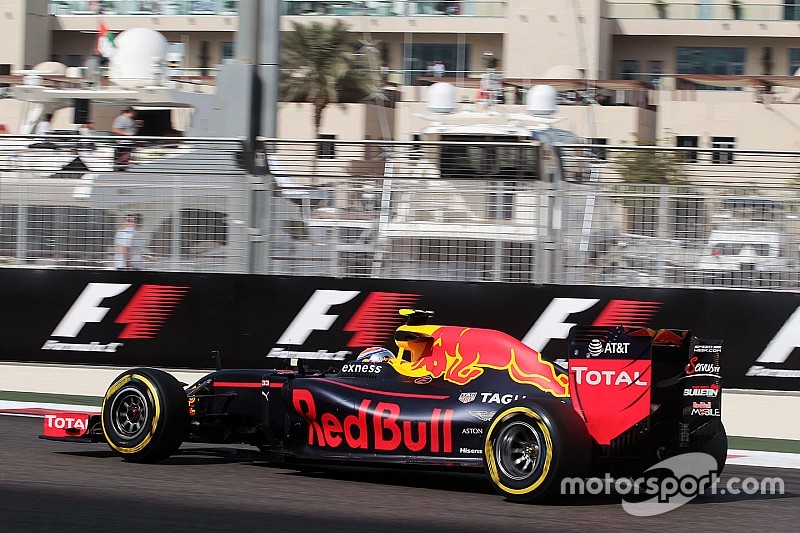 Verstappen tudja, hogy a Mercedes nem "hülye"!