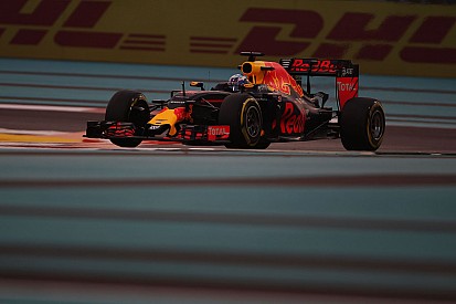 Ricciardo confía en poner las cosas difíciles a Mercedes
