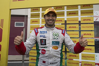 Katar WTCC: Bennani sezon finalinde pole pozisyonunda
