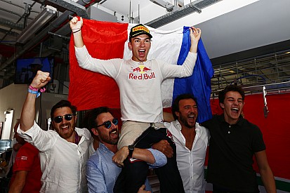 GP2 Abu Dhabi: Lynn juara sprint race, Gasly rebut titel 2016