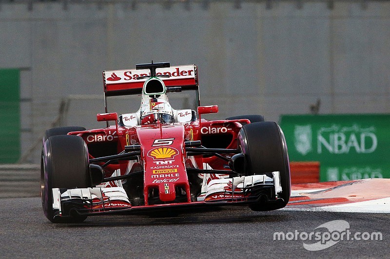 【F1アブダビGP】ベッテル「スーパーソフトでのスタートは有利にならない」