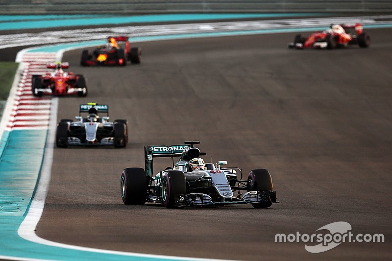 Hamilton - "Félicitations Nico, bien joué !"