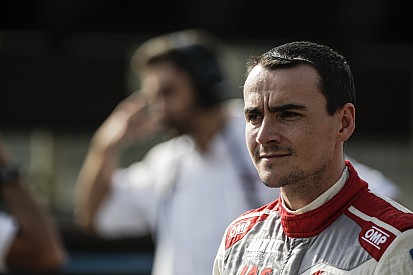 Michelisz Norbi rettentő dühös volt, majdnem beleállt a fékbe az elengedés miatt