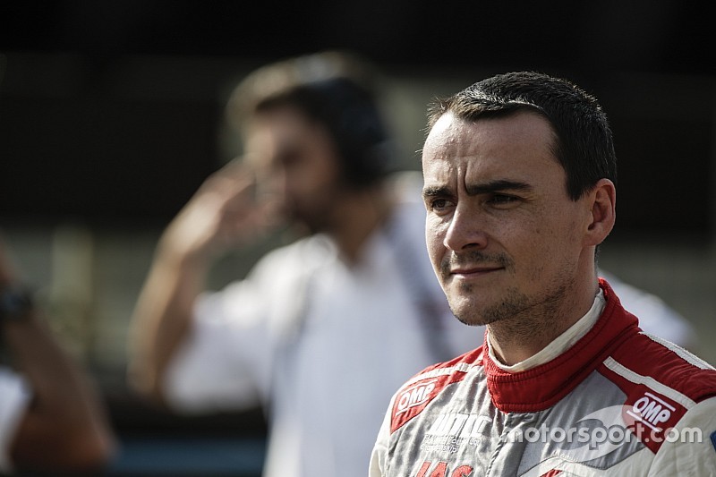 Michelisz Norbi rettentő dühös volt, majdnem beleállt a fékbe az elengedés miatt