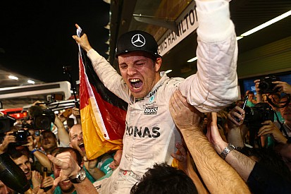 Fotogallery: la festa per il primo titolo iridato di Nico Rosberg