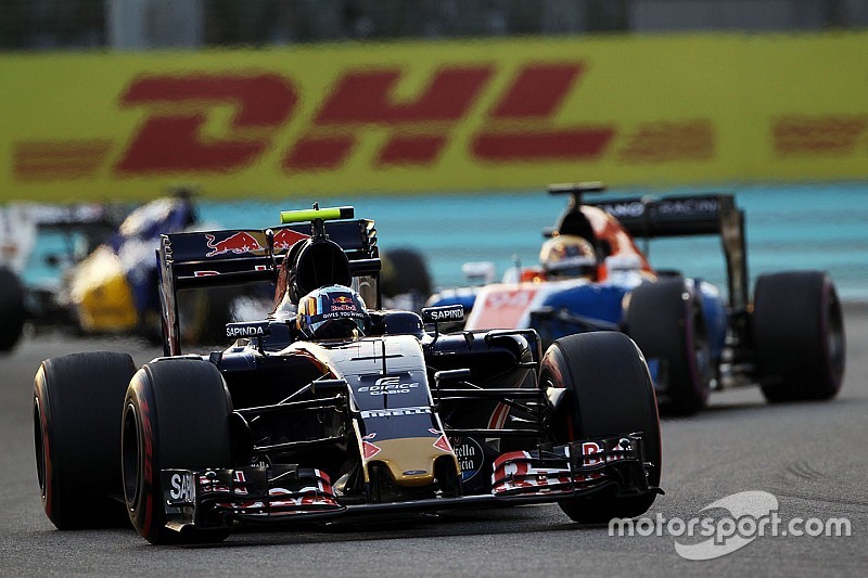 Carlos Sainz Jr., Scuderia Toro Rosso STR11