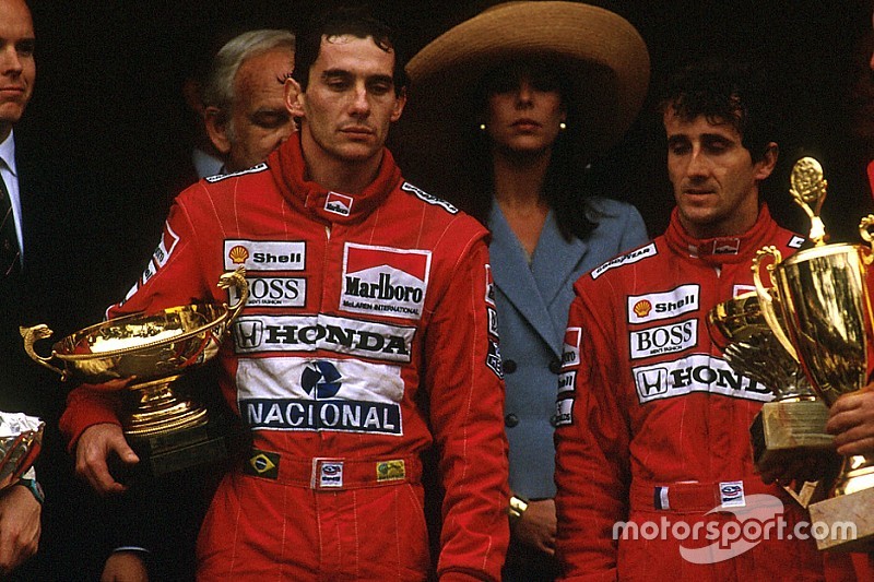 Mercedes repete escrita da McLaren nos anos de Senna e Prost