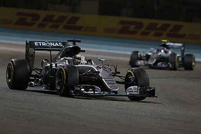 Christian Horner verteidigt Lewis Hamilton: Mercedes war zu naiv