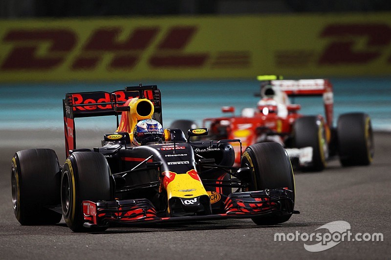 Red Bull e Ricciardo divergem sobre estratégia em Abu Dhabi