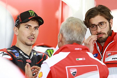 Lorenzo sait qu'il ne sera "pas facile d'être plus rapide que Dovizioso"