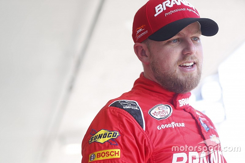 Allgaier diz que ligou para Whitt após final em Homestead