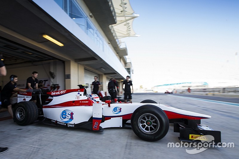 Test Abu Dhabi, Day 2: i rookie Albon e Leclerc in grande evidenza