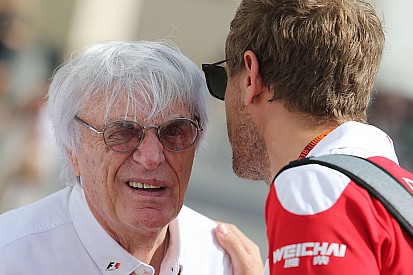 Ecclestone: scambio Vettel-Hamilton o Alonso alla Mercedes?