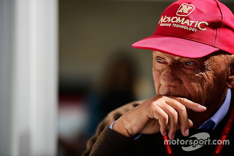 Lauda: "Mercedes bestraft Hamilton niet voor race Abu Dhabi"