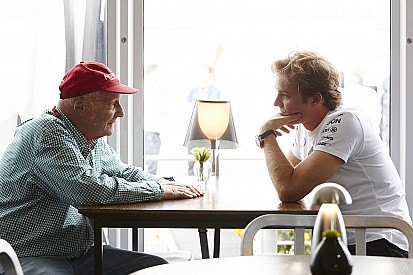 Lauda - La retraite de Rosberg nous fait passer "pour des idiots"