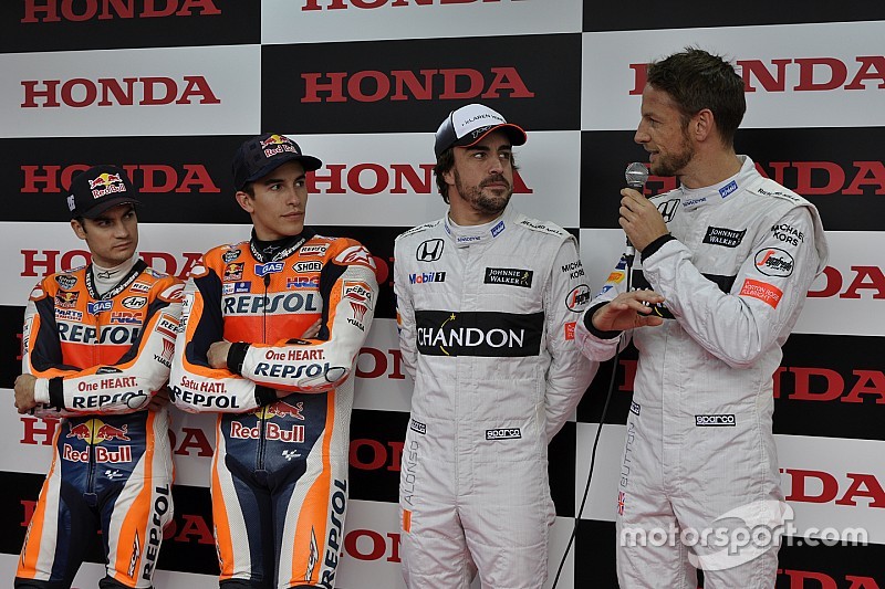 Honda réunit ses champions en piste
