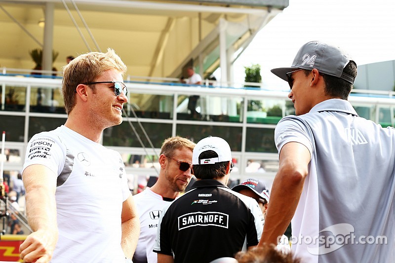 Análisis: Mercedes comienza un proceso complicado para reemplazar a Rosberg