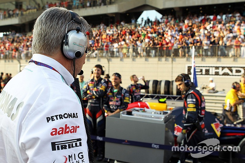 Brawn: "Mercedes seguirá estando arriba en 2017"