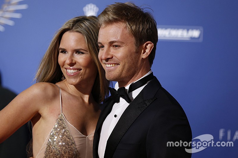 Campeón Mundial de Fórmula 1 Nico Rosberg y esposa Vivian