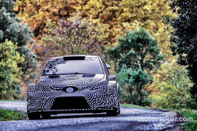 Latvala probó el Toyota Yaris 2017 WRC
