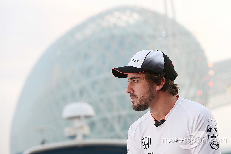 Minardi ve a Alonso en Mercedes: "Es su última oportunidad"