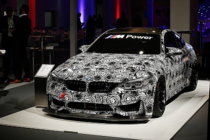 Fabrieks-BMW M4 GT4 maakt racedebuut in januari